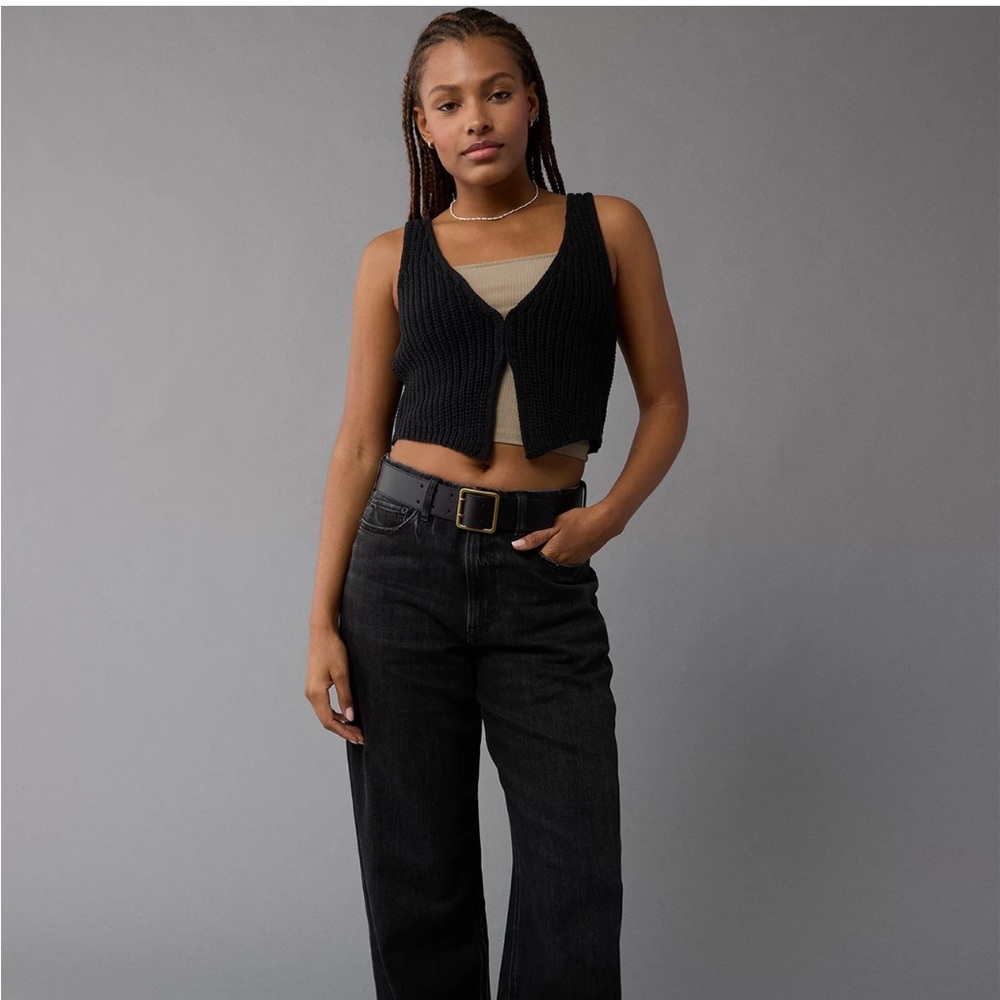 AE Open Clasp-Front Sweater Vest